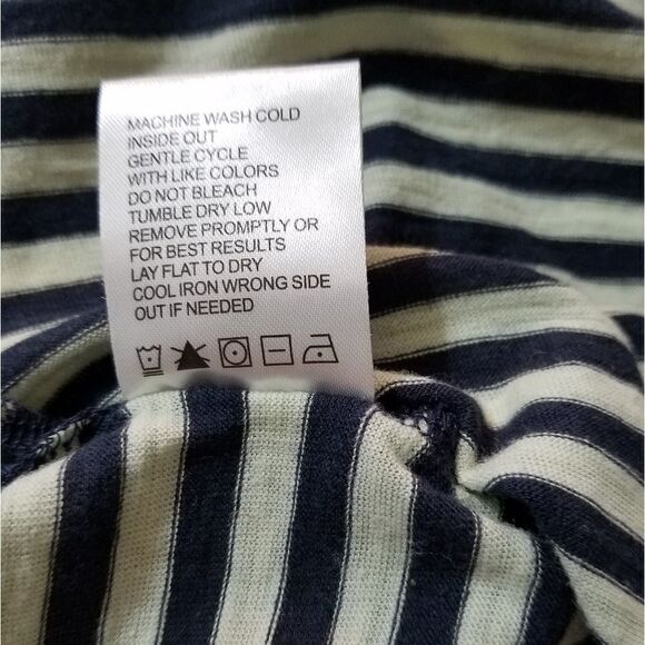 EUC Cruel Long Sleeve Tshirt - Picture 9 of 9